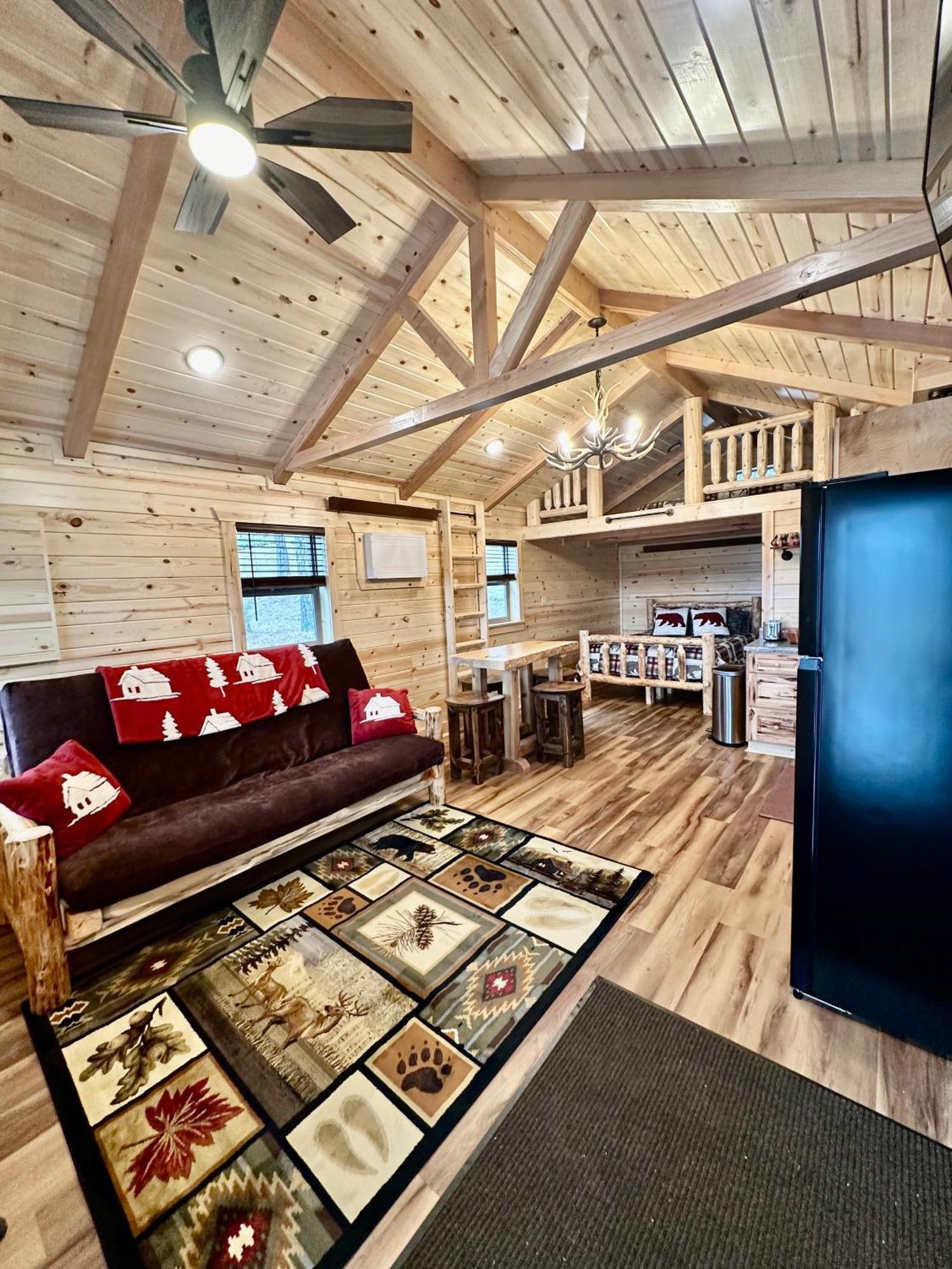The Lodge At Devils Tower المظهر الخارجي الصورة